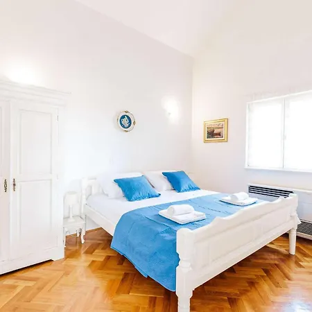 Arteum * 마카르스카