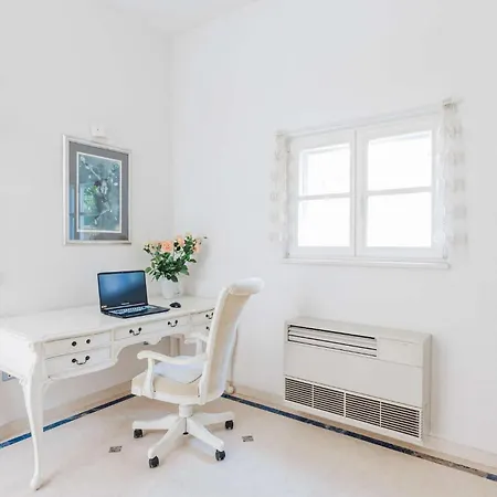 Arteum 펜션 마카르스카